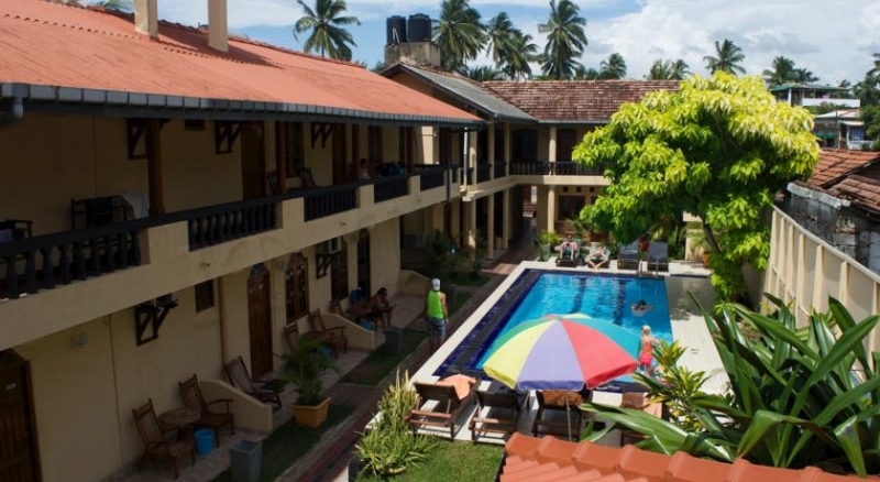 main photo