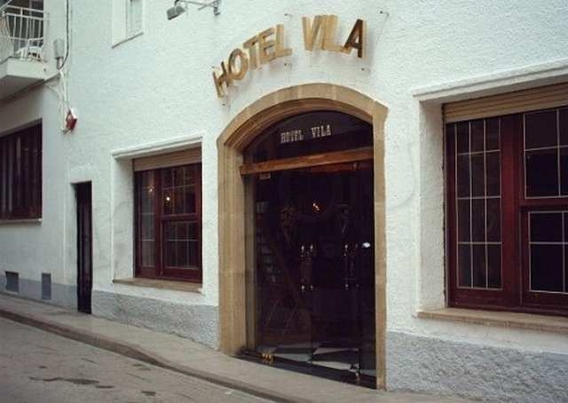 main photo
