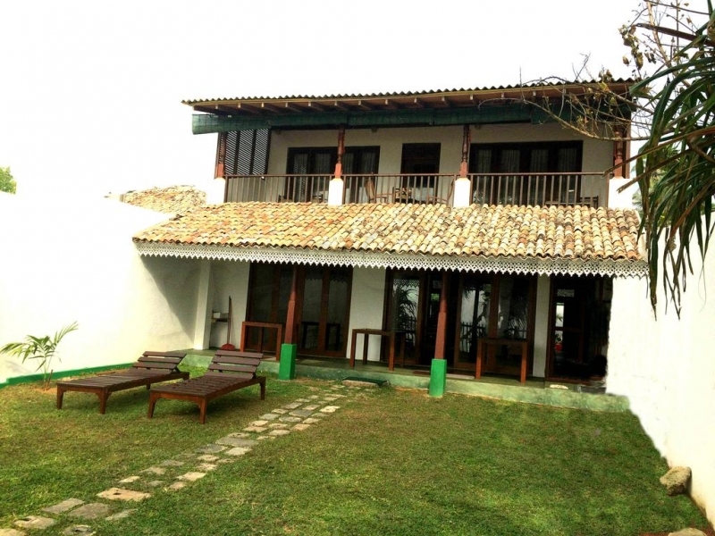 main photo