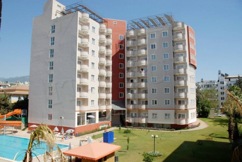 main photo
