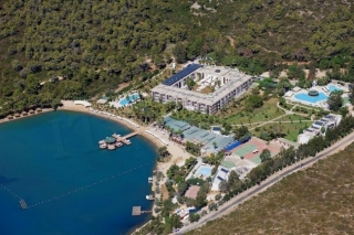 Green Bay Resort & Spa