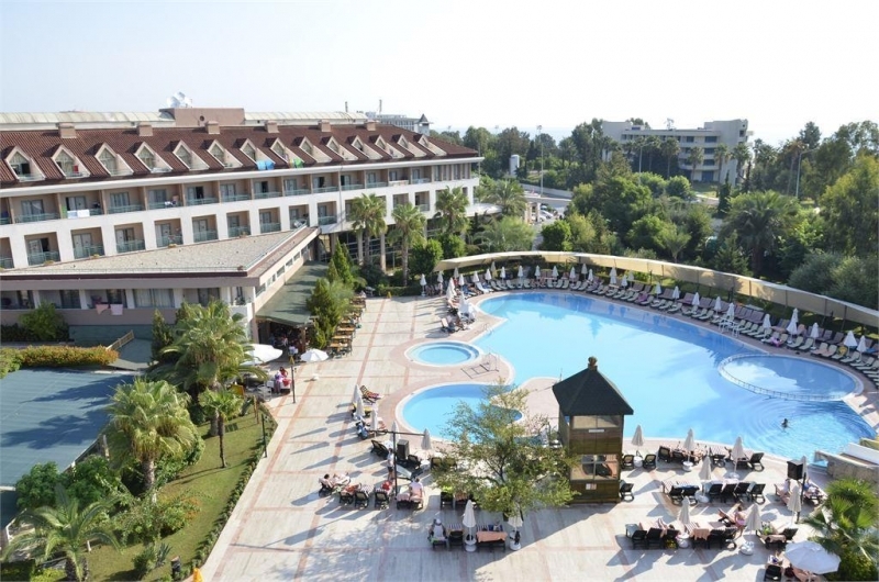 main photo