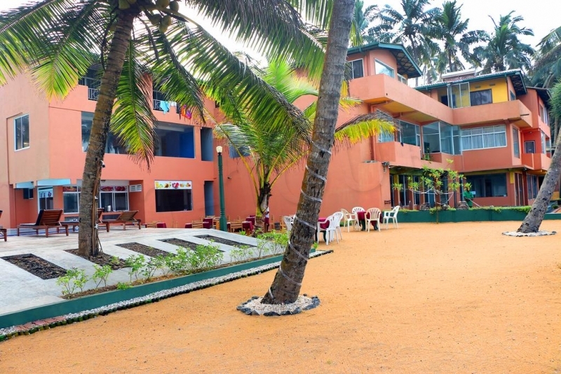 main photo