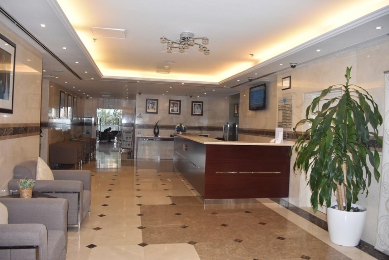 Pearl marina hotel apartments. Pearl Marina Hotel Apartments Apartment Дубай Марина. Перл Марина хотел апартаменты. Перл Марина картинки отеля. Pearl Marina Hotel пляж.