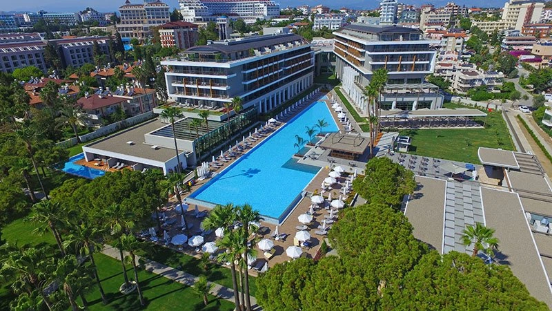 Acanthus & Cennet Barut Collection · Фото постачальника 3