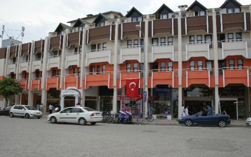 main photo
