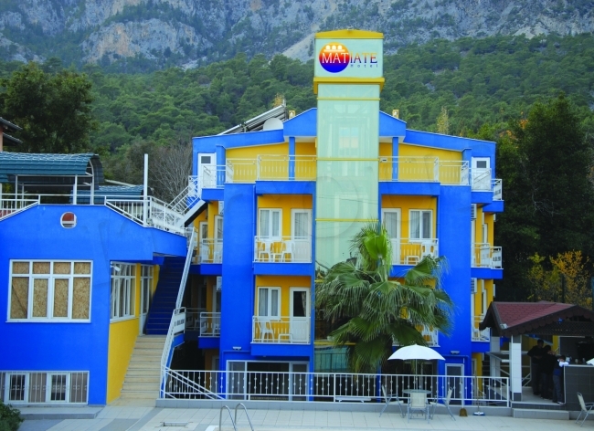 main photo