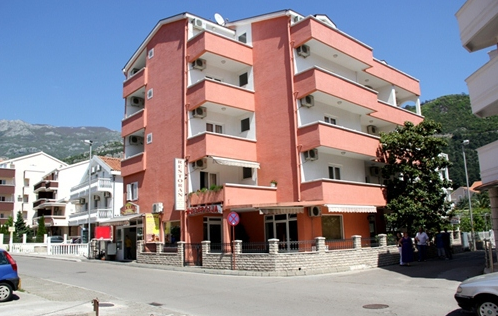 main photo