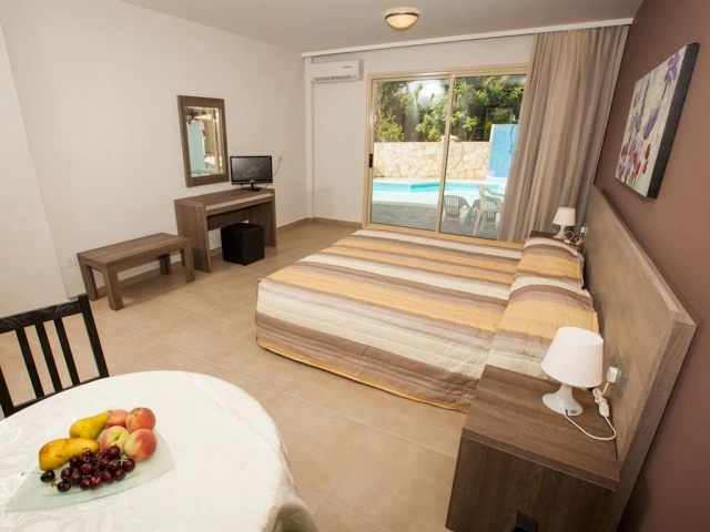 Crystallo Hotel Apts · Supplier photos 9