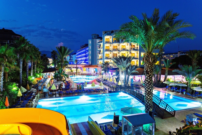 Club Caretta Beach
