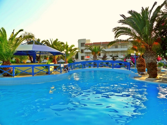 main photo