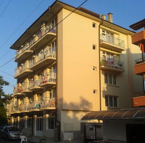 main photo