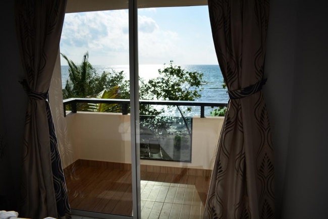 Crown Beach Hotel Maldives, фото 10