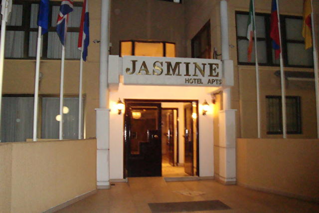main photo