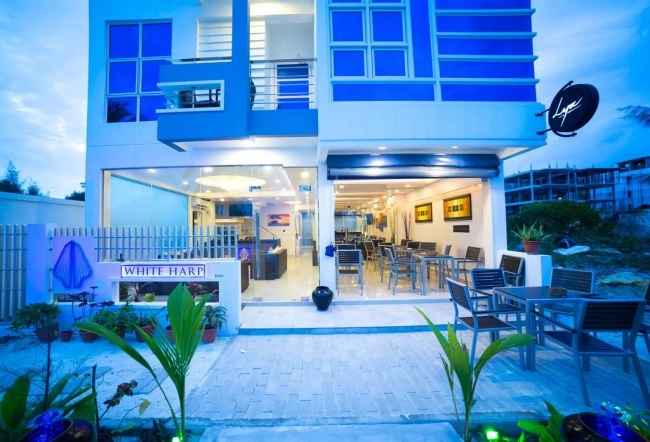 The White Harp Beach Hotel · Photos du fournisseur 1