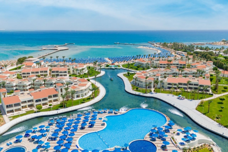 Pickalbatros Dana Beach Resort