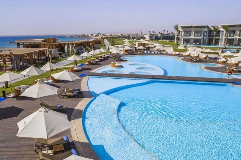 Rixos Premium Magawish Suites & Villas