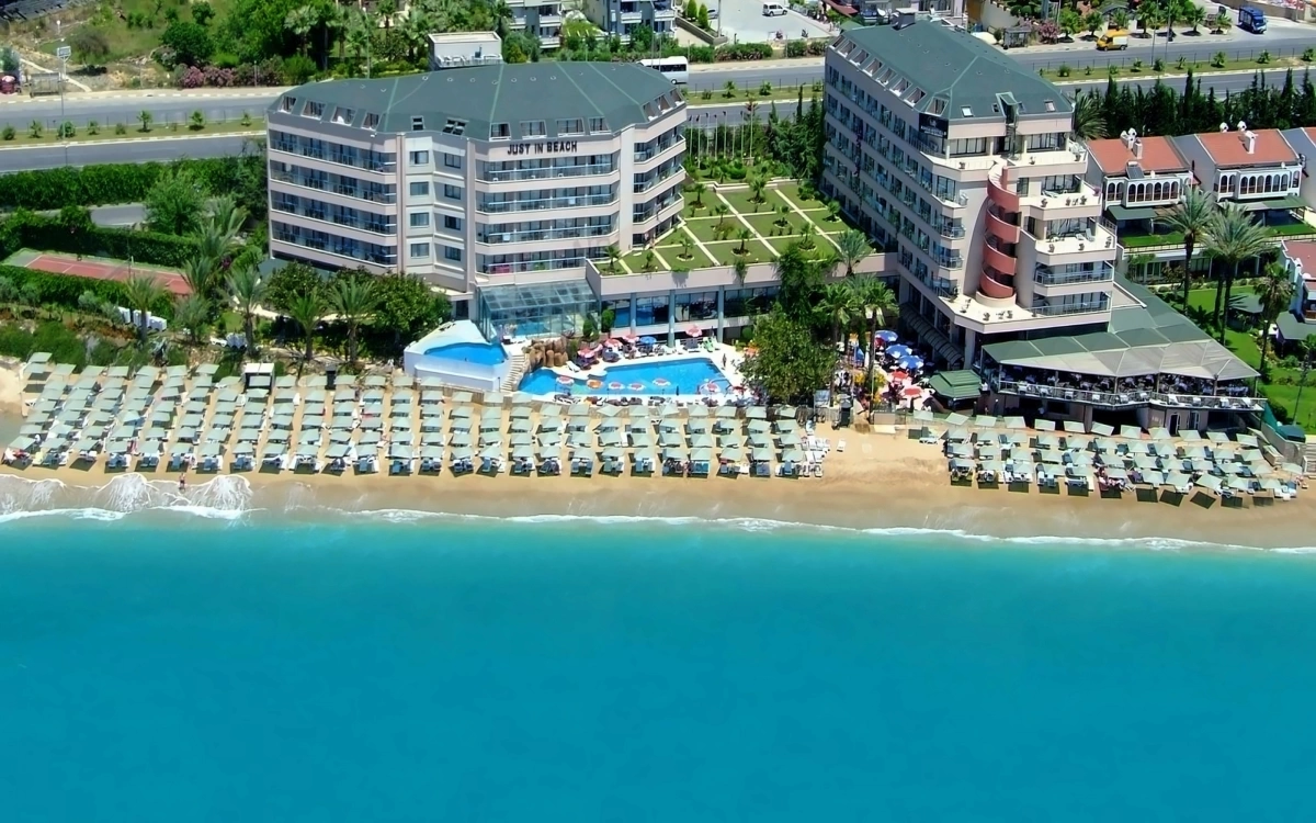 Aska Just In Beach Hotel · Supplier photos 1